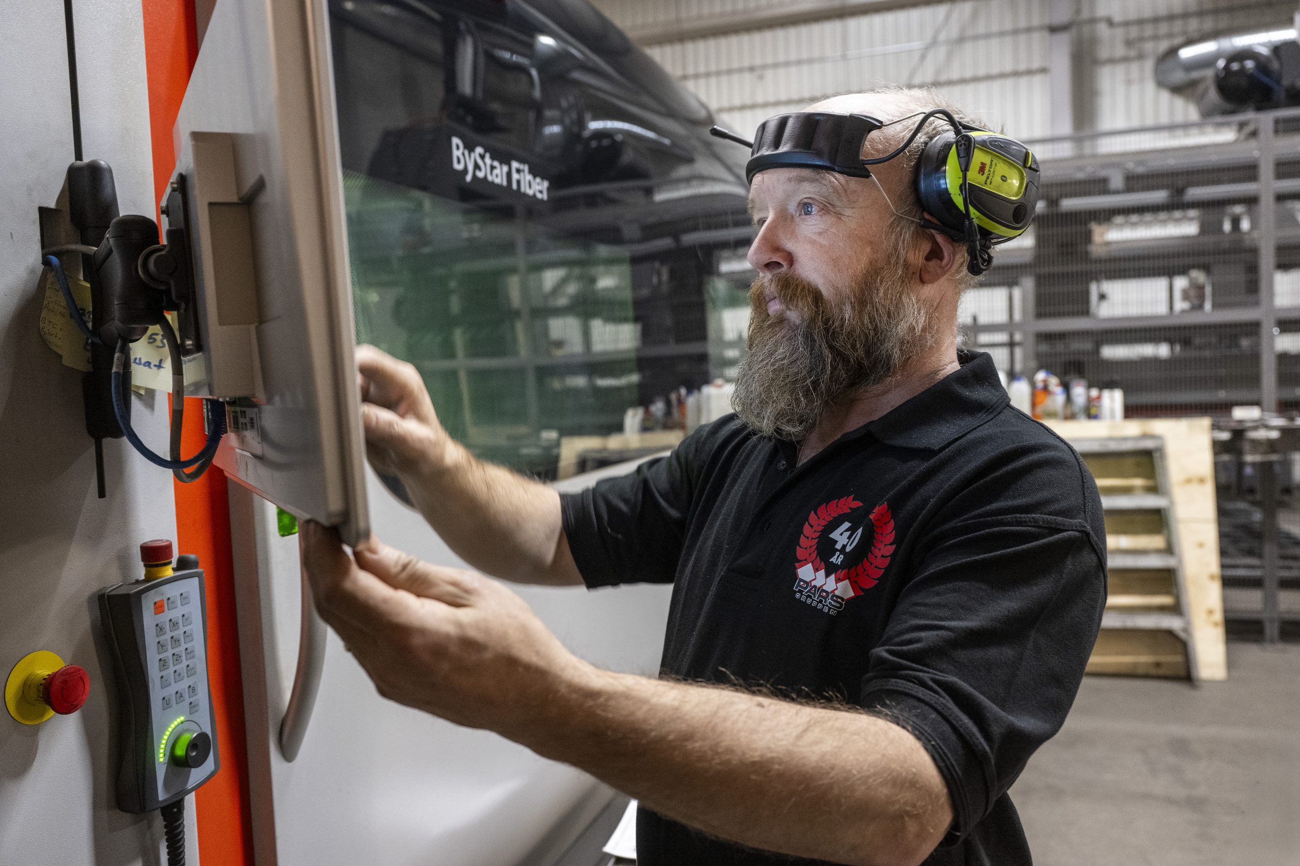 Hasse Johansson, Laser Operator